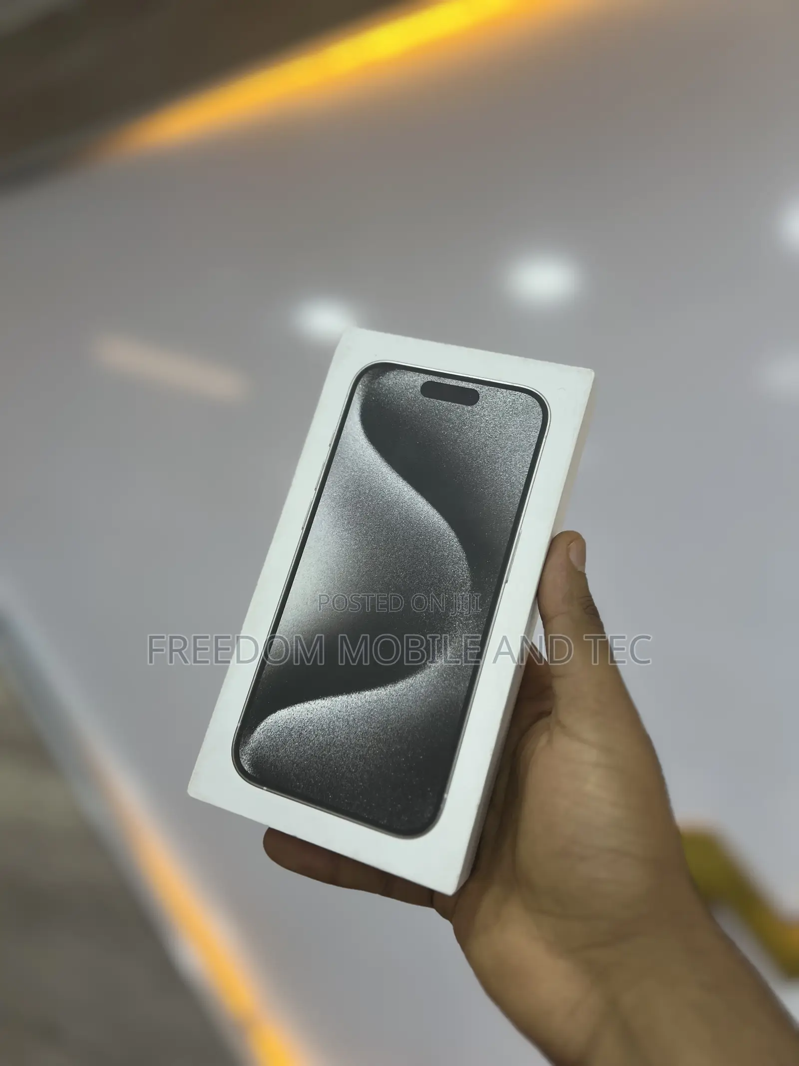 New Apple iPhone 15 Pro 128 GB