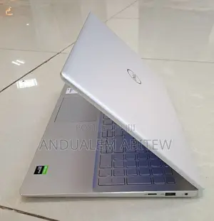 New Laptop Dell Inspiron 15 16GB Intel Core I5 SSD 512GB