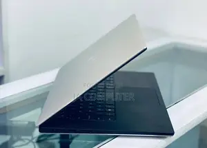 New Laptop Dell Precision 5540 32GB Intel Core I7 SSD 512GB