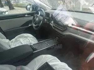 New Toyota Corolla 2022 Silver