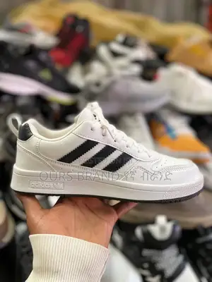 Adidas Sneakers High Master Quality Luxury Shoes