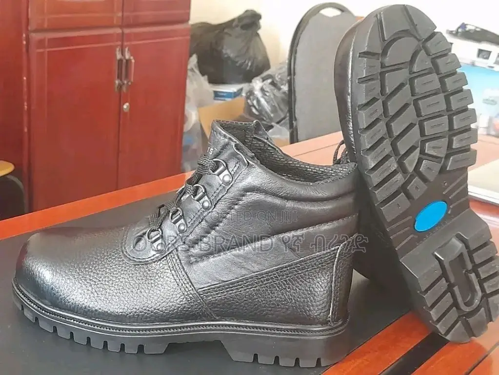 Anwesha Safety High Master Quality Luxury Sneakers Shoes 