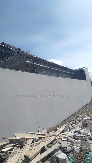 Photo - አደገኛ አጥረ በጥራት