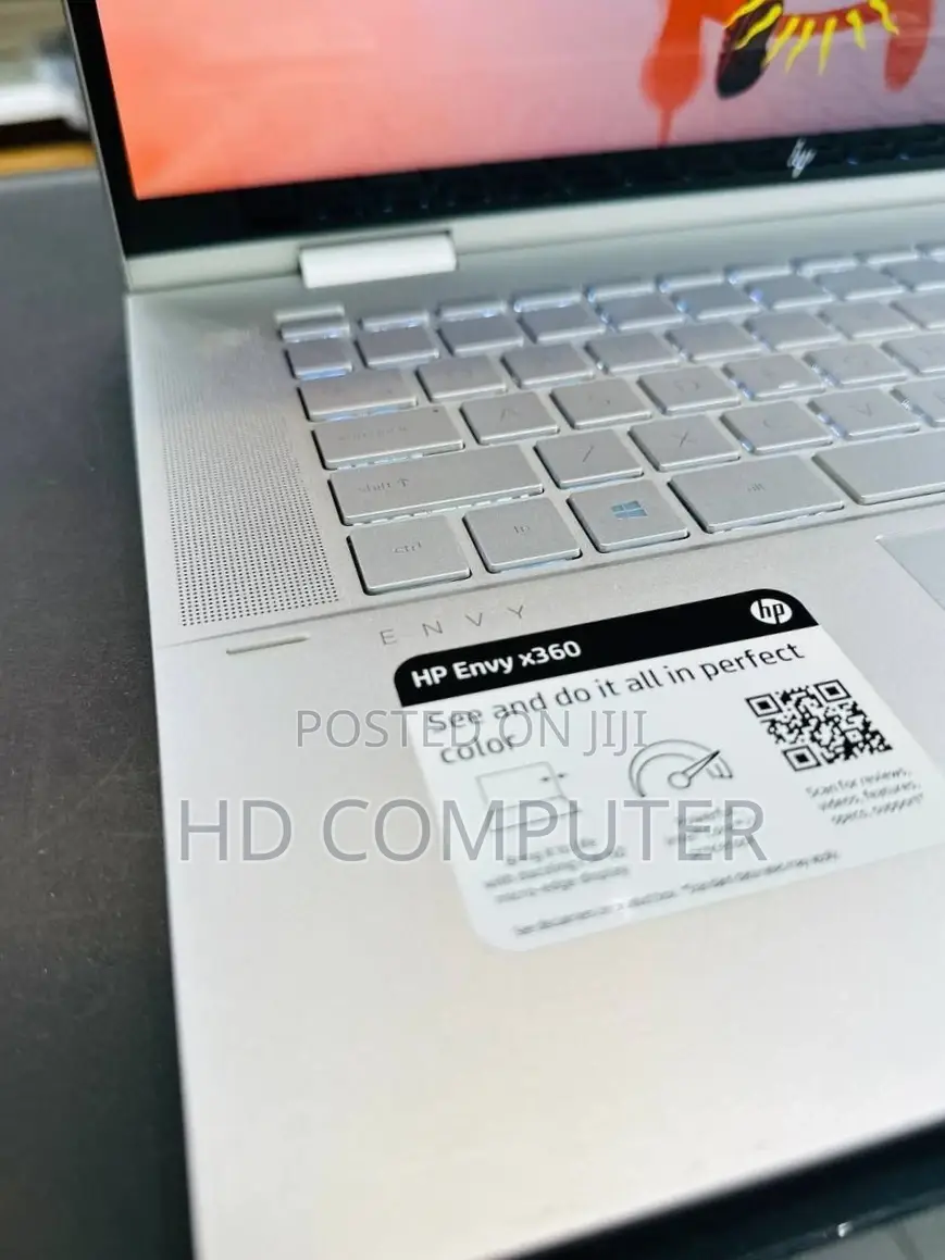 New Laptop HP Envy X360 16GB Intel Core I7 SSD 512GB