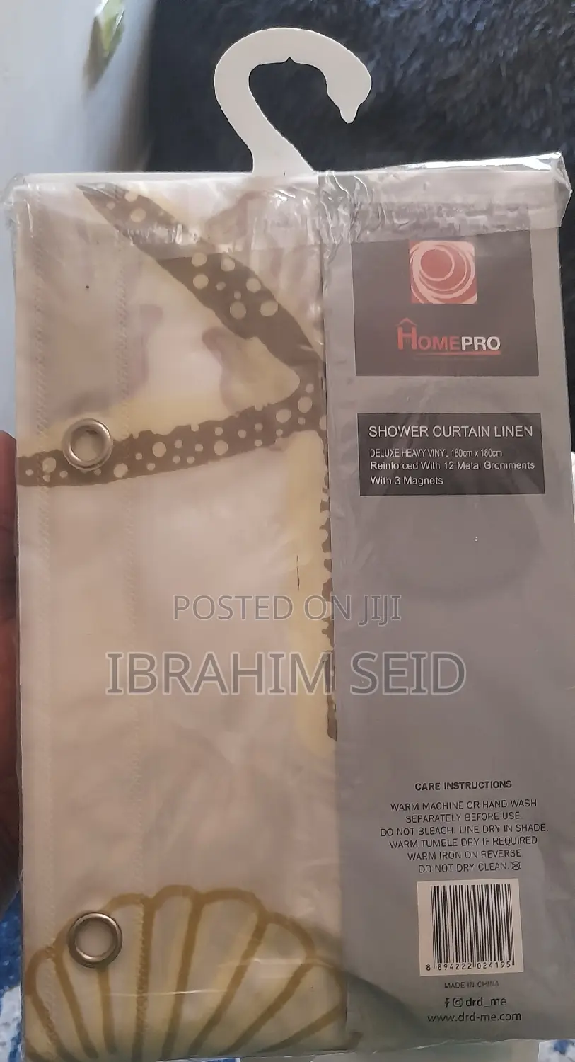 Shower Curtain Linen Size 1.80 *1.80