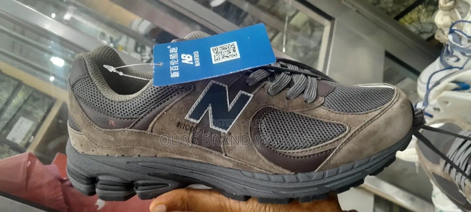 New Balance High Master Quality Luxurious Sneakers Shoes 