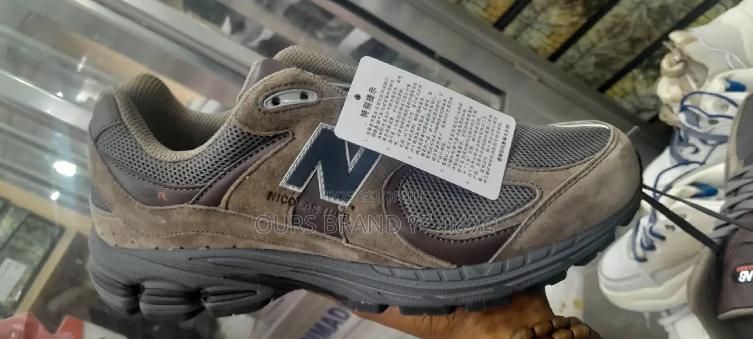 New Balance High Master Quality Luxurious Sneakers Shoes 