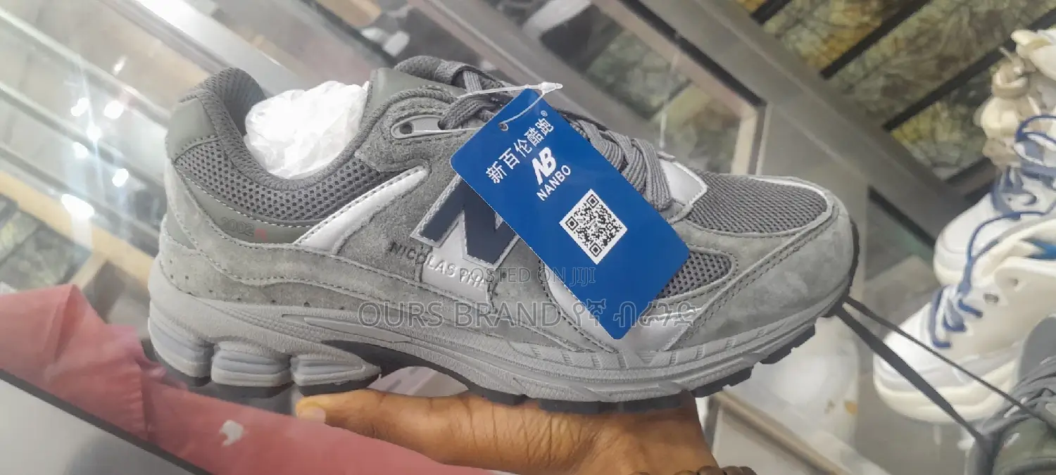 New Balance High Master Quality Luxurious Sneakers Shoes 