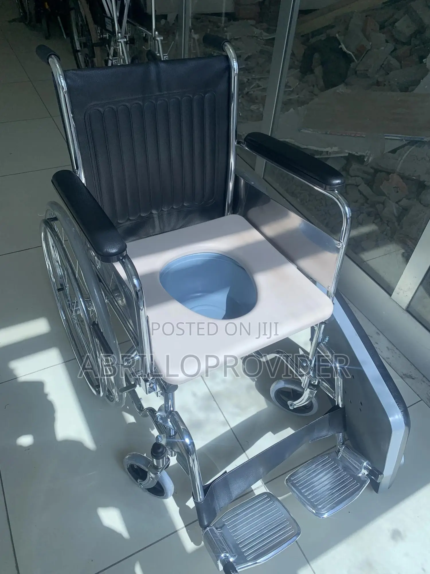 Wheelchair for Elderly Commode Chair With Toilet and Shower