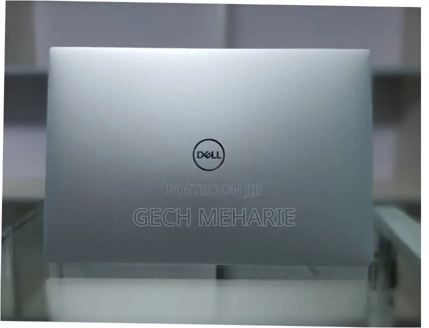 New Laptop Dell XPS 15 8GB Intel Core I5 SSD 256GB