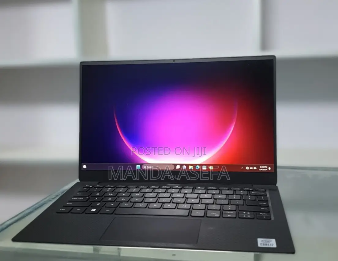 New Laptop Dell XPS 13 8GB Intel Core I5 SSD 256GB