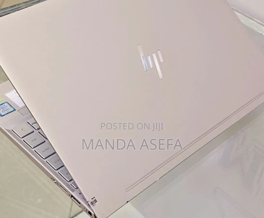 New Laptop HP Envy 14 8GB Intel Core I5 SSD 512GB