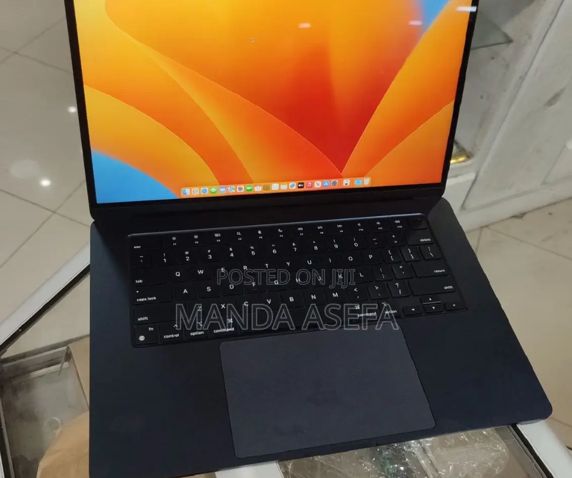 New Laptop Apple MacBook Air 8GB Apple M2 SSD 256GB