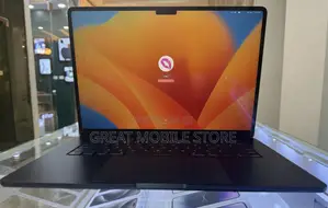 Photo - Laptop Apple MacBook Air 2023 M2 8GB Apple M2 SSD 256GB