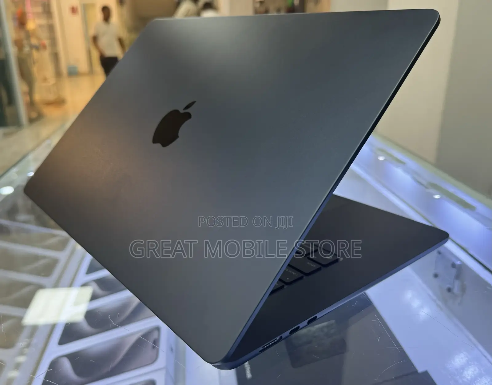 Laptop Apple MacBook Air 2023 M2 8GB Apple M2 SSD 256GB