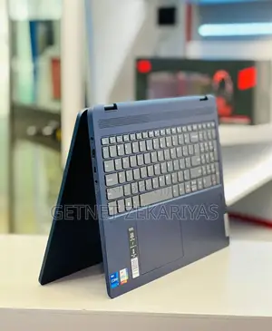 Photo - New Laptop Lenovo Flex 5 16GB Intel Core I7 SSD 512GB