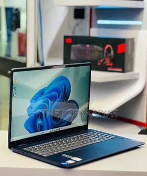 New Laptop Lenovo Flex 5 16GB Intel Core I7 SSD 512GB