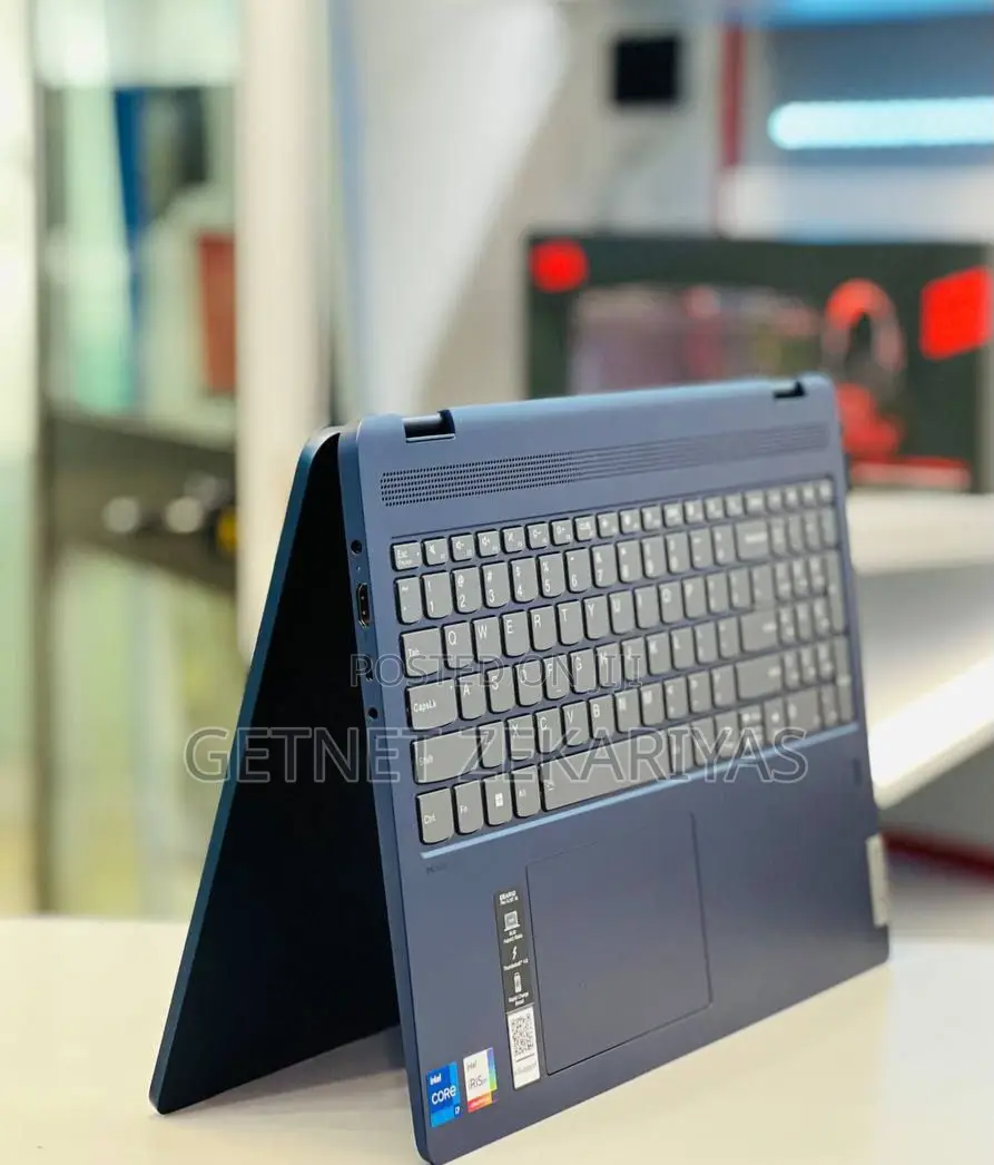 New Laptop Lenovo Flex 5 16GB Intel Core I7 SSD 512GB