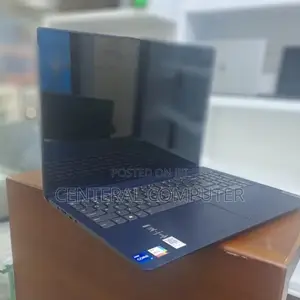 Photo - Laptop Lenovo IdeaPad Flex 15 16GB Intel Core I7 SSD 512GB