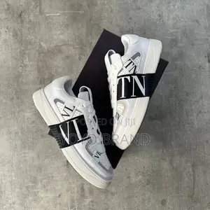 Photo - Valitino Sneaker