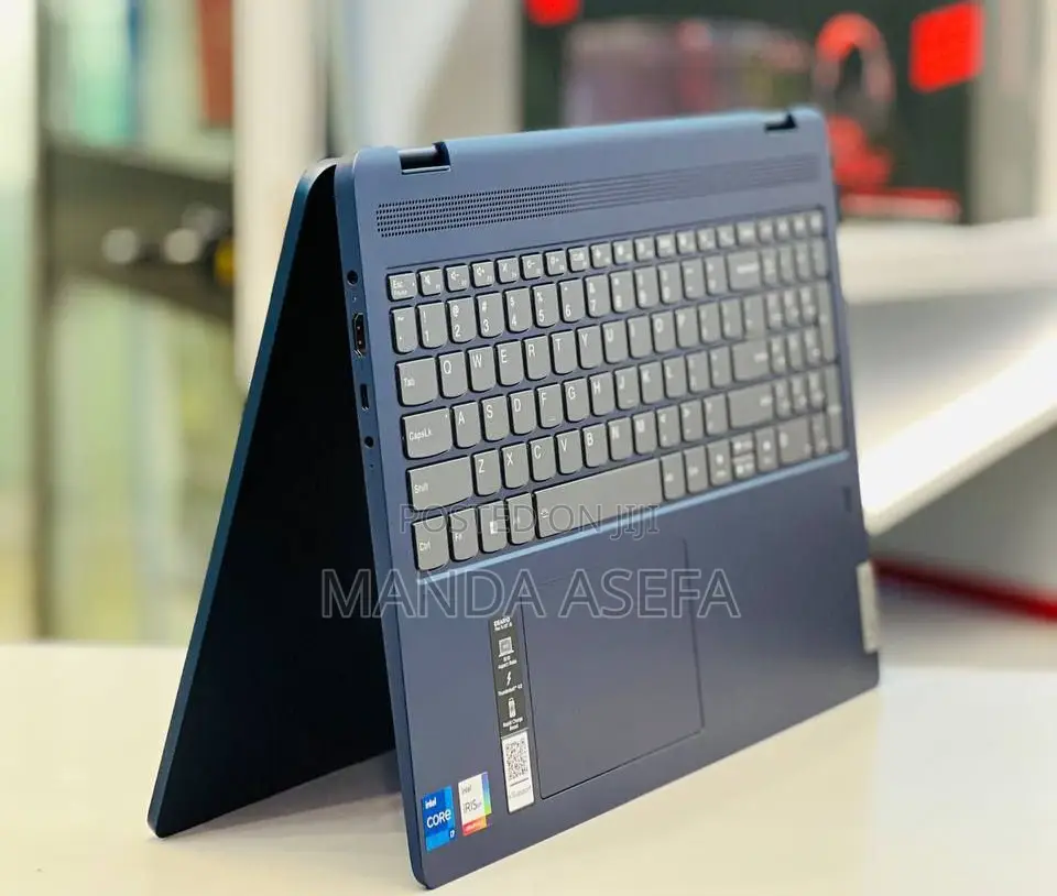 New Laptop Lenovo 16GB Intel Core i7 SSD 512GB