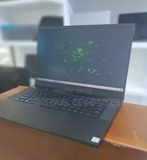 Laptop Razer Blade Advanced 16GB Intel Core I7 SSD 512GB