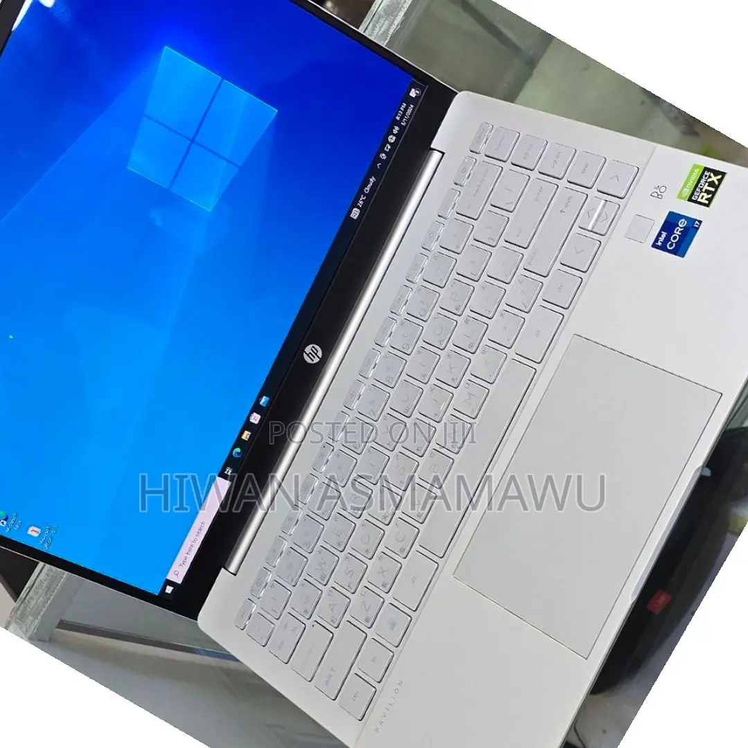 New Laptop HP Pavilion 15 16GB Intel Core I7 SSHD (Hybrid) 512GB