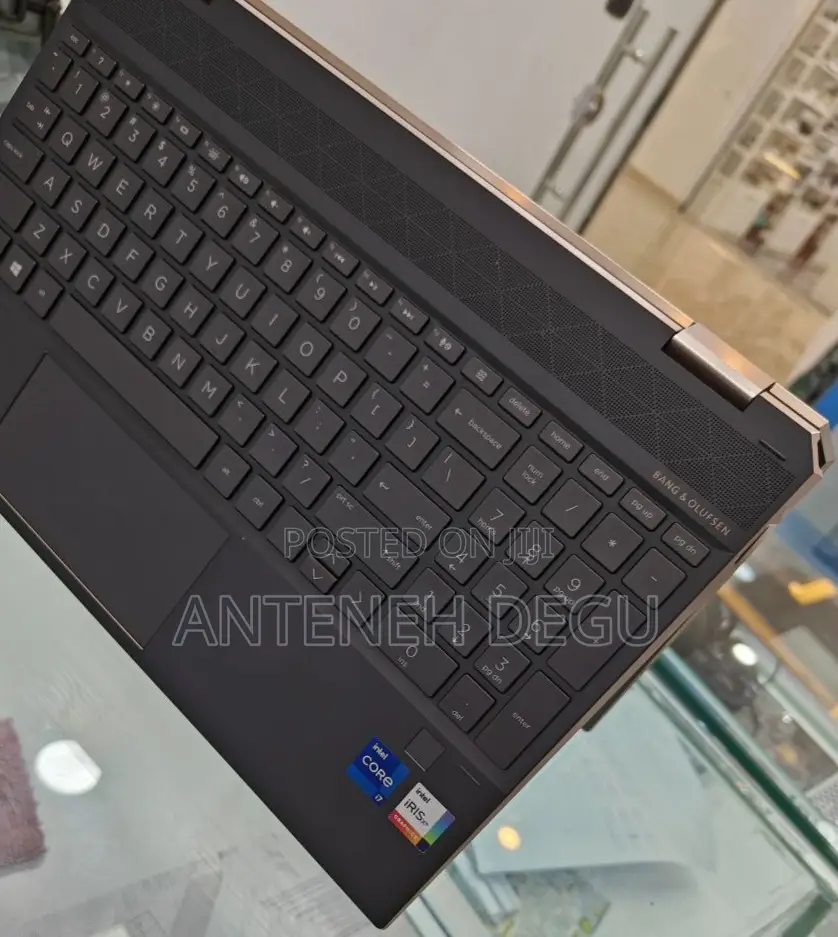 New Laptop HP Spectre X360 16GB Intel Core I7 SSD 512GB