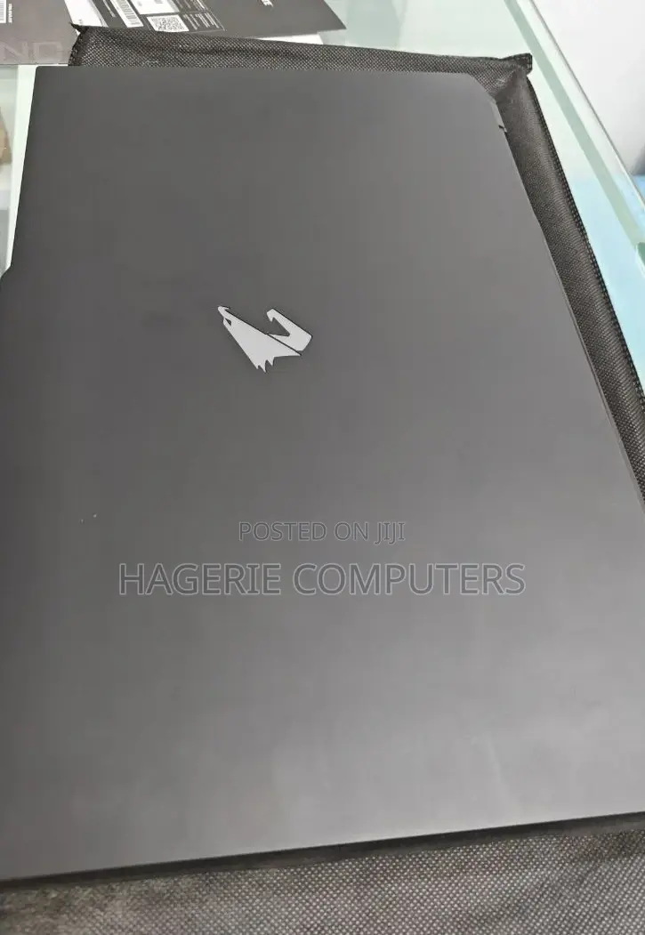New Laptop 16GB Intel Core I7 SSD 1T
