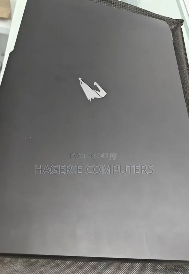New Laptop 16GB Intel Core I7 SSD 1T