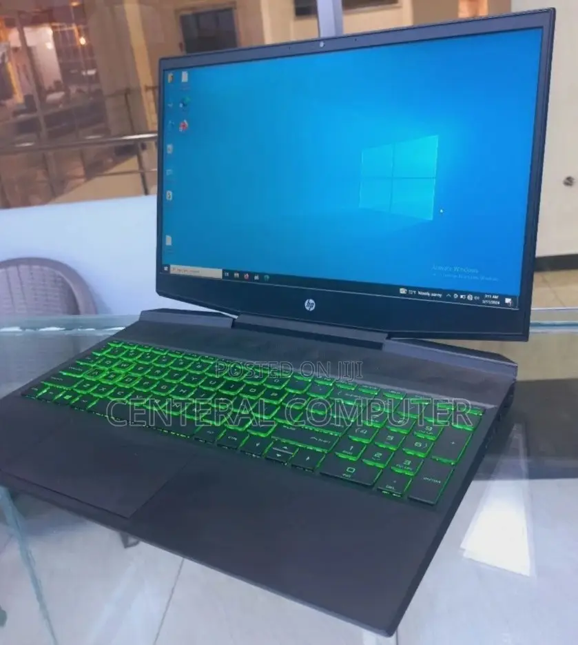 New Laptop HP Pavilion Power 15 8GB Intel Core I5 SSD 256GB