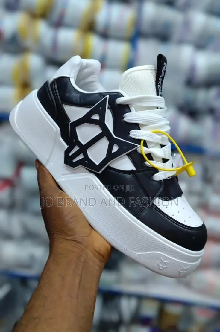 Original Naked Wolf Master Quality Shoes