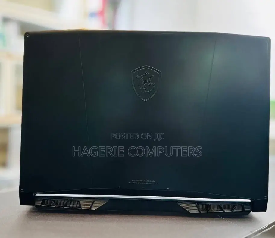 New Laptop MSI Katana 15 16GB Intel Core I7 SSD 512GB