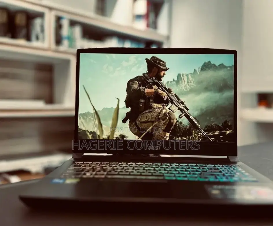 New Laptop MSI Katana 15 16GB Intel Core I7 SSD 512GB