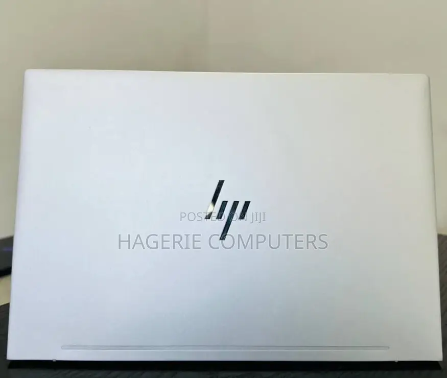 New Laptop HP Envy 13t 8GB Intel Core I5 SSD 512GB