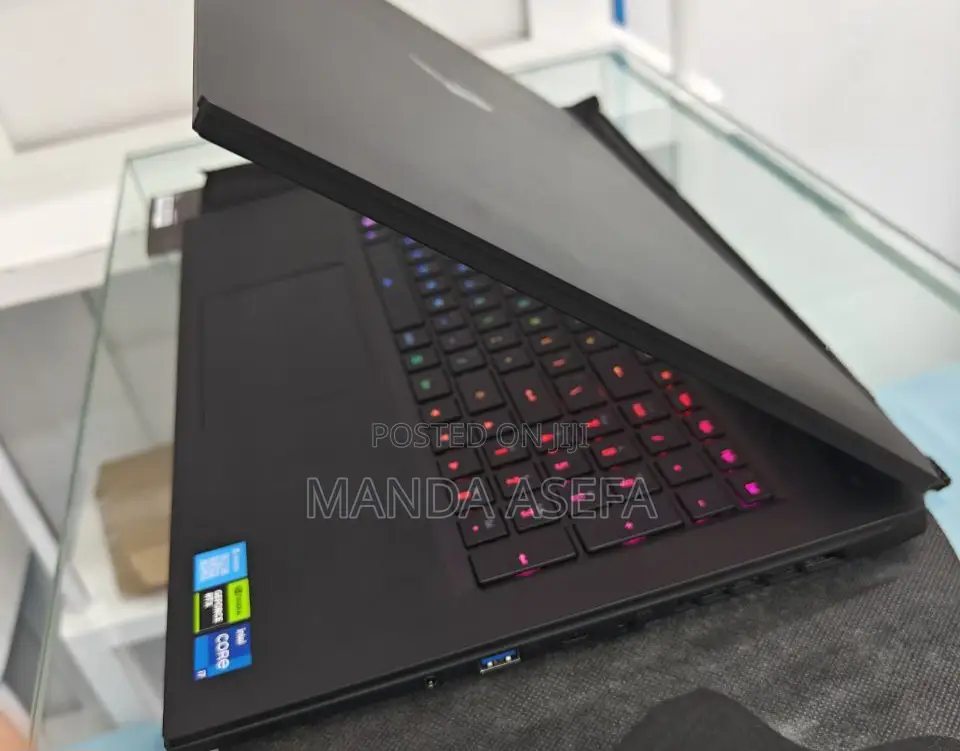 New Laptop 16GB Intel Core I7 SSD 1T