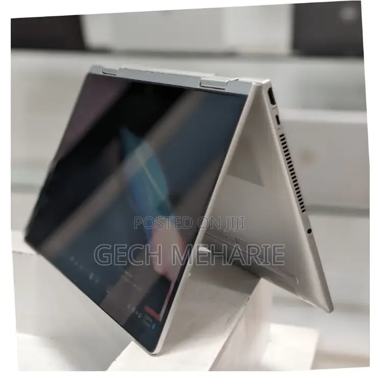 New Laptop HP Envy X360 8GB Intel Core I5 SSD 512GB