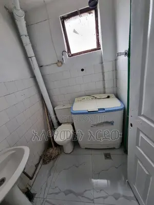 Furnished 1bdrm Condo in ሰሚት ኮንዶሚንየም, Bole for sale