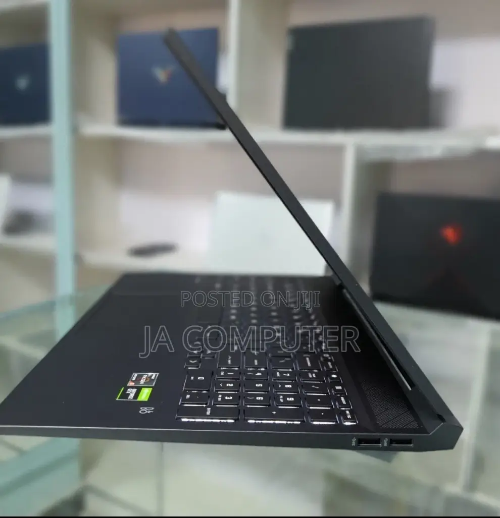 New Laptop HP Victus 15 16GB AMD Ryzen 5 SSD 512GB