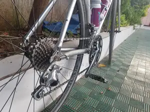 Specialized Almunium and Carbon Bike