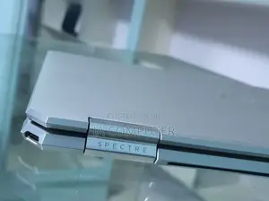 New Laptop HP Spectre 16GB Intel Core I7 SSD 512GB