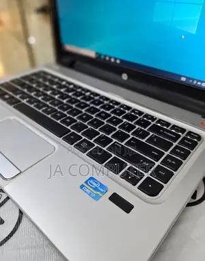 New Laptop HP Stream Notebook 8GB Intel Core I7 SSD 512GB