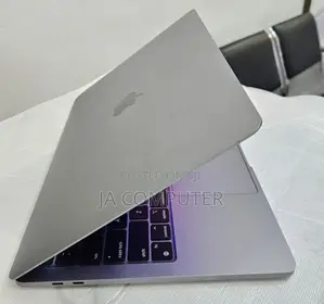 New Laptop Apple MacBook Pro 2021 M1 8GB Apple M1 SSD 512GB