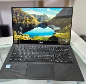 Photo - New Laptop Dell XPS 13 8GB Intel Core I7 SSD 512GB