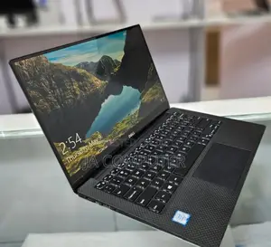 New Laptop Dell XPS 13 8GB Intel Core I7 SSD 512GB