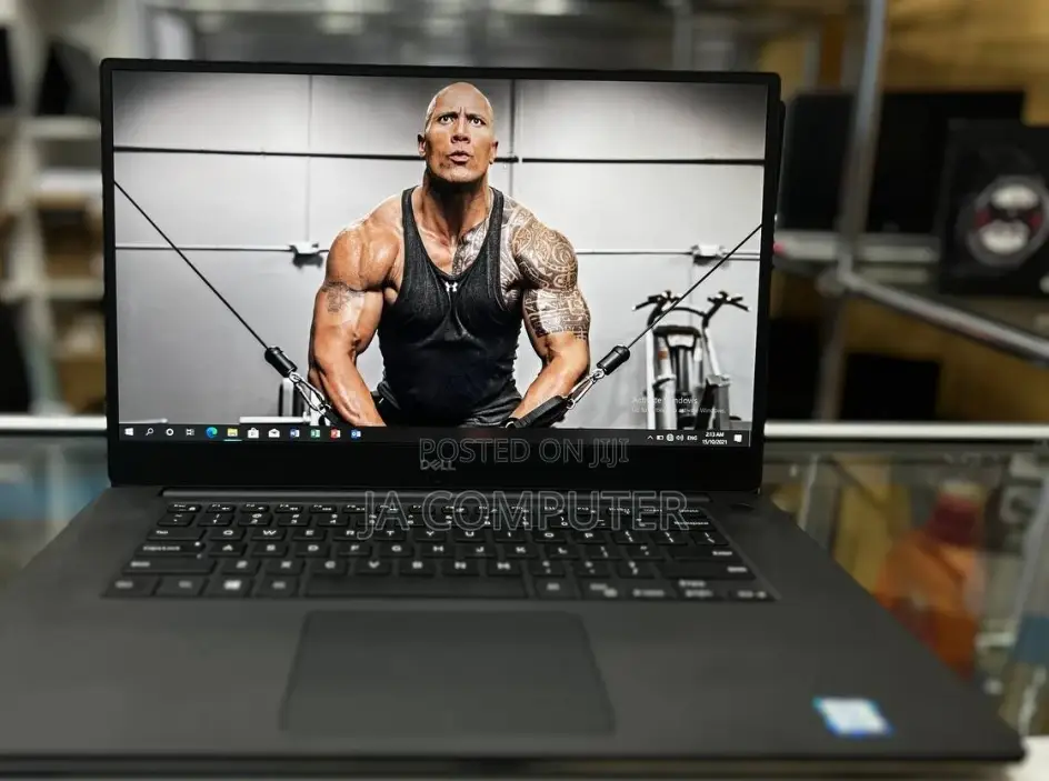 New Laptop Dell Precision 3510 16GB Intel Core I7 SSD 512GB