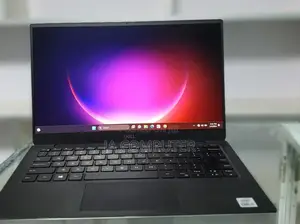 New Laptop Dell XPS 15 8GB Intel Core I5 SSD 256GB