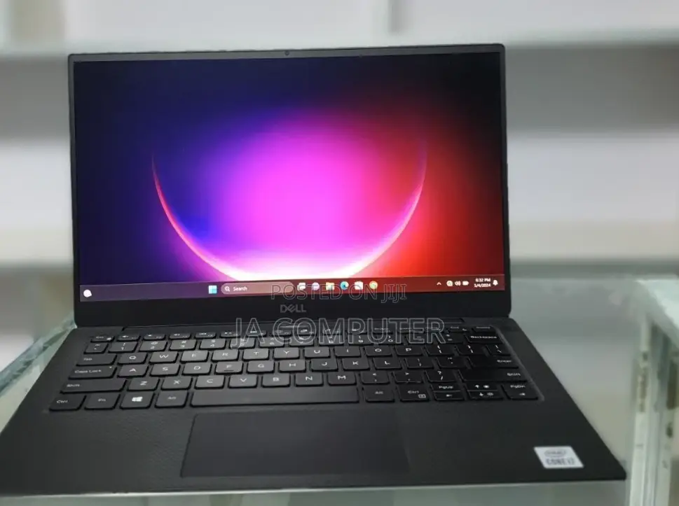 New Laptop Dell XPS 15 8GB Intel Core I5 SSD 256GB
