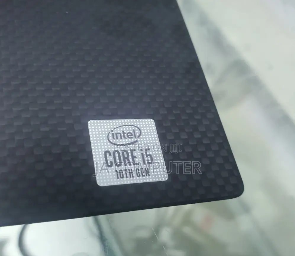 New Laptop Dell XPS 15 8GB Intel Core I5 SSD 256GB