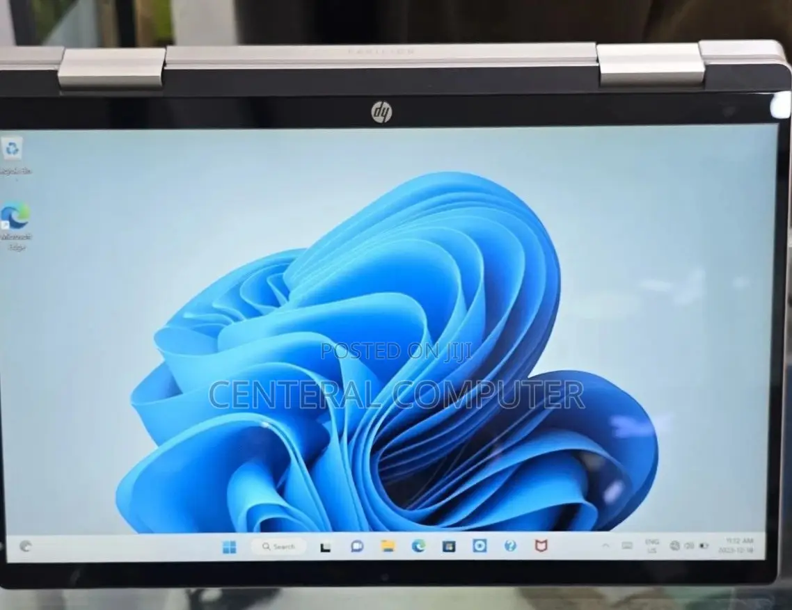 New Laptop HP Pavilion X360 13t 8GB Intel Core I5 SSD 512GB